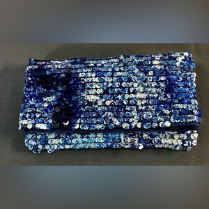 BCBGeneration - Blue sparkle clutch